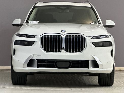 New 2026 BMW X7 xDrive40i image 5