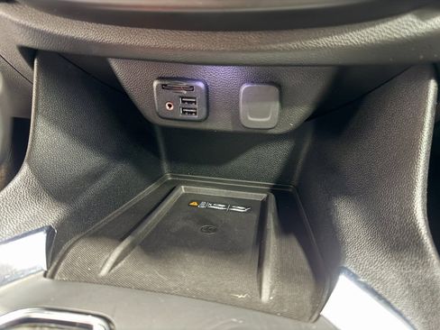 Used 2021 Chevrolet Traverse Premier w/ Redline Edition image 15