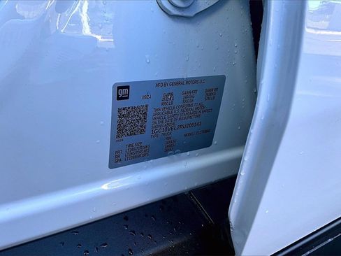 Used 2024 Chevrolet Silverado EV W/T image 32