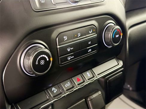 Used 2019 Chevrolet Silverado 1500 Custom Trail Boss image 14