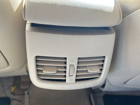 Used 2011 Lexus ES 350 image 14