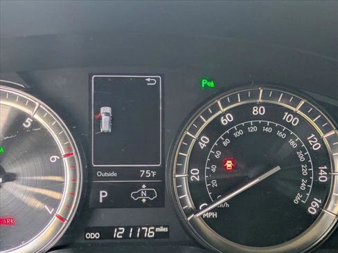 Used 2017 Lexus LX 570 4WD image 9