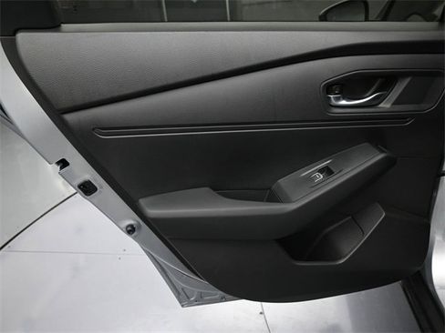 New 2025 Honda Accord SE image 25