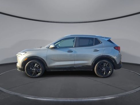 Used 2024 Buick Encore GX Sport Touring image 5