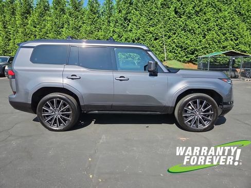 Used 2025 Lexus GX 550 w/ Accessory Package (Z1) AWD/4WD image 8