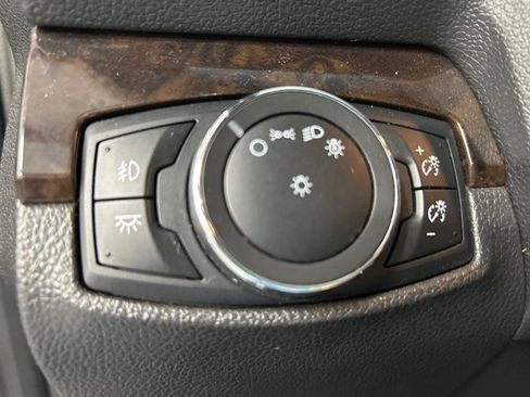 Used 2013 Ford Explorer Limited image 23