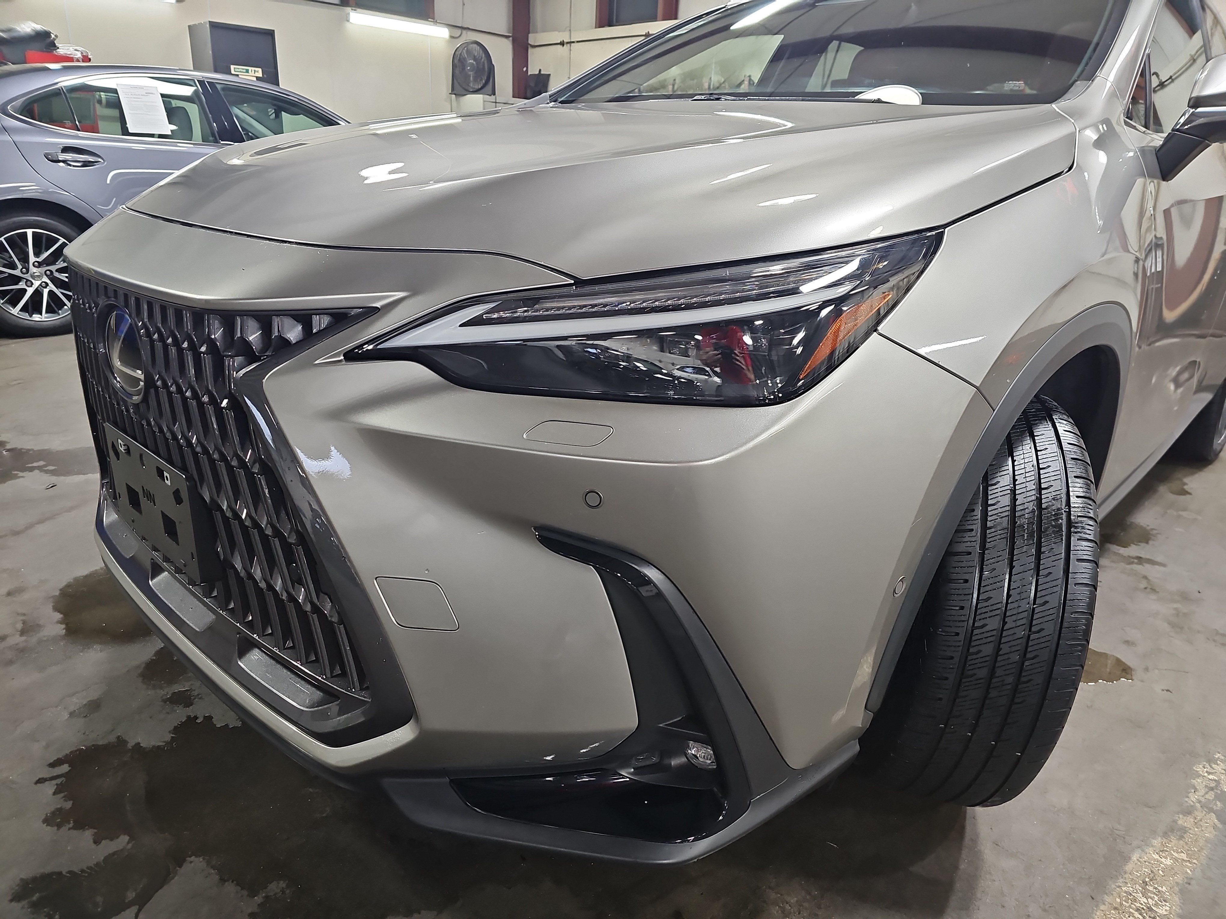 Used 2022 Lexus NX 450h+ AWD w/ Vision Package image 31