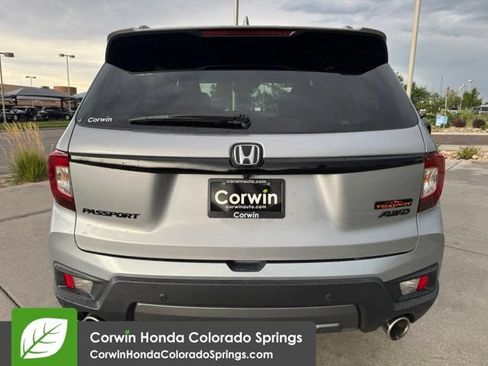 Used 2024 Honda Passport TrailSport image 8