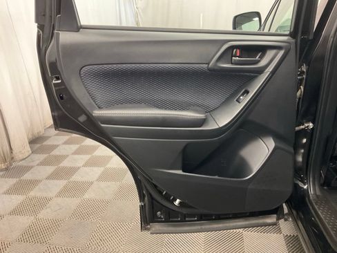 Used 2017 Subaru Forester 2.5i AWD/4WD image 33