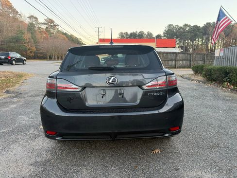 Used 2011 Lexus CT 200h image 6