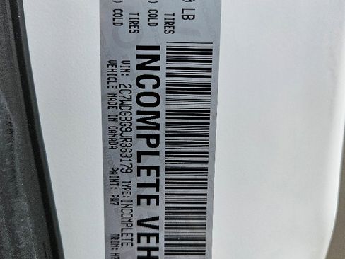 Used 2018 Dodge Grand Caravan SE image 57