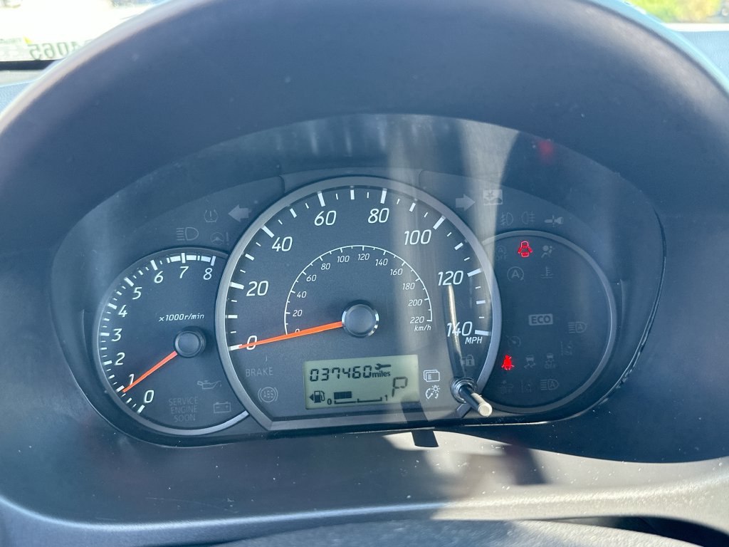 Used 2024 Mitsubishi Mirage ES FWD image 12