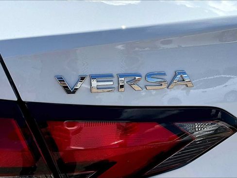 Certified 2025 Nissan Versa S w/ Trunk Package FWD image 8