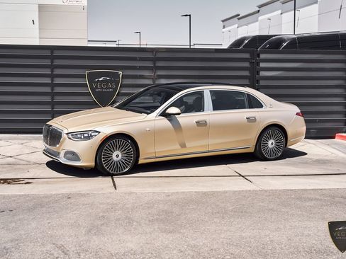 Used 2024 Mercedes-Benz Maybach S 680 4MATIC image 5