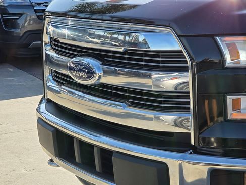 Used 2017 Ford F150 Lariat w/ Equipment Group 502A Luxury image 9