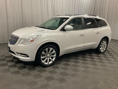 Used 2017 Buick Enclave Premium w/ Experience Buick Package AWD/4WD image 4