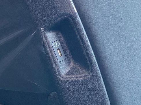 New 2026 Kia Sorento EX image 24