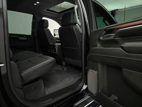 Used 2024 GMC Sierra 2500 Denali w/ Denali Reserve Package image 38