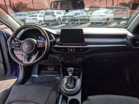 Used 2019 Kia Forte LXS image 14