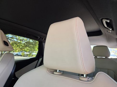 New 2026 BMW X3 xDrive30 w/ Premium Package AWD/4WD image 16