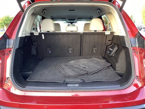 Used 2025 Nissan Rogue SV AWD/4WD image 11