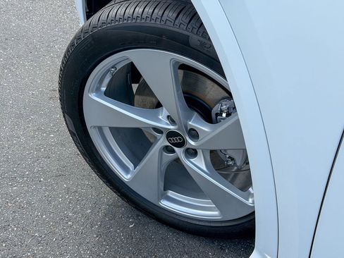 New 2026 Audi Q5 Premium Plus image 11