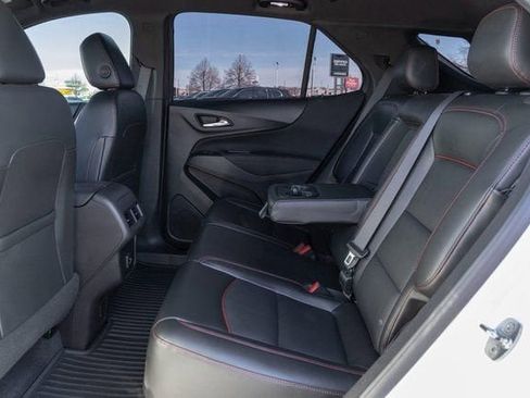 Used 2022 Chevrolet Equinox RS w/ RS Leather Package image 8