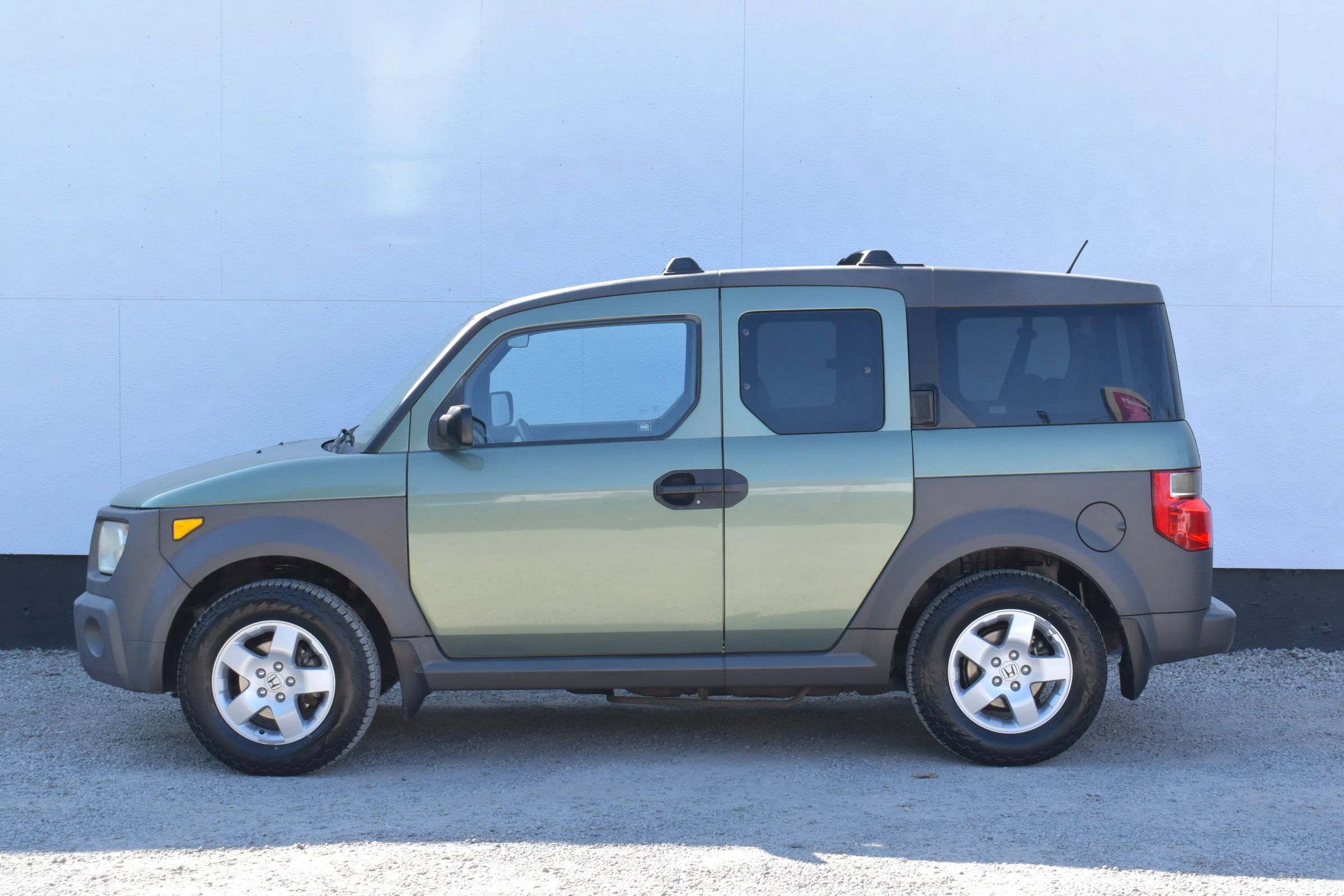Used 2005 Honda Element EX image 9