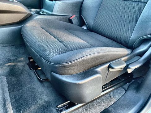 New 2026 GMC Canyon Elevation w/ LPO, Black Badging Package RWD image 31
