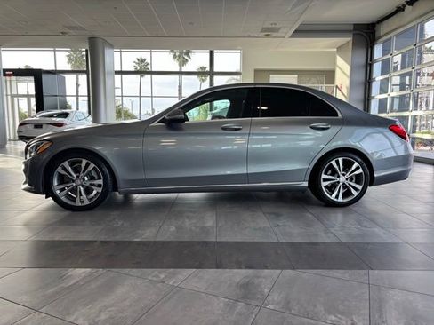 Used 2015 Mercedes-Benz C 300 Sedan image 7