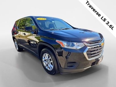 Used 2019 Chevrolet Traverse LS