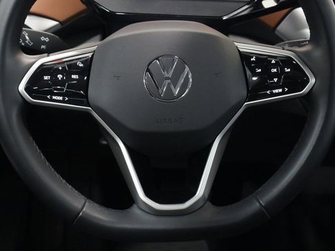 Used 2022 Volkswagen ID.4 Pro S w/ Gradient Package image 17