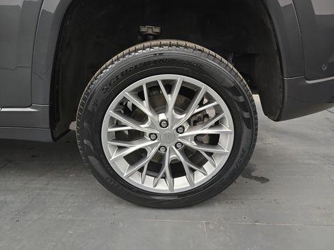 Used 2022 Jeep Grand Cherokee Summit w/ Advanced Protech Group IV AWD/4WD image 14