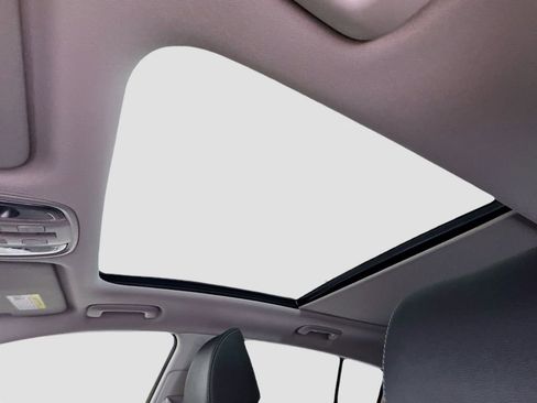 Used 2019 Kia Sportage EX w/ EX Technology Package image 11