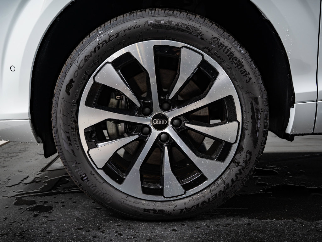 New 2026 Audi Q3 quattro 2.0T AWD/4WD image 13