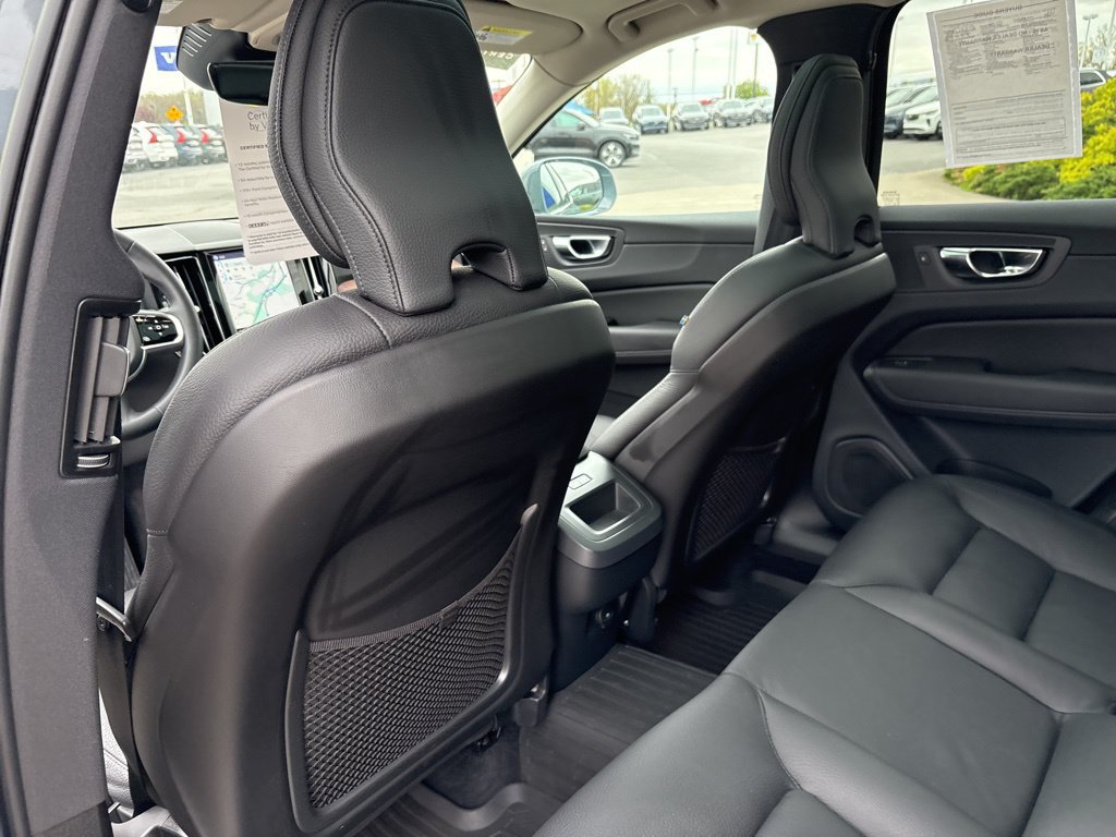 Certified 2023 Volvo XC60 B5 Plus w/ Climate Package AWD/4WD image 35