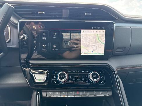 New 2026 GMC Sierra 2500 AT4 w/ AT4 Premium Plus Package AWD/4WD image 21