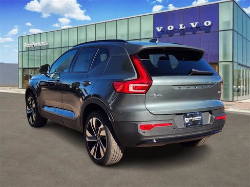 New 2026 Volvo XC40 B5 Ultra w/ Climate Package image 31