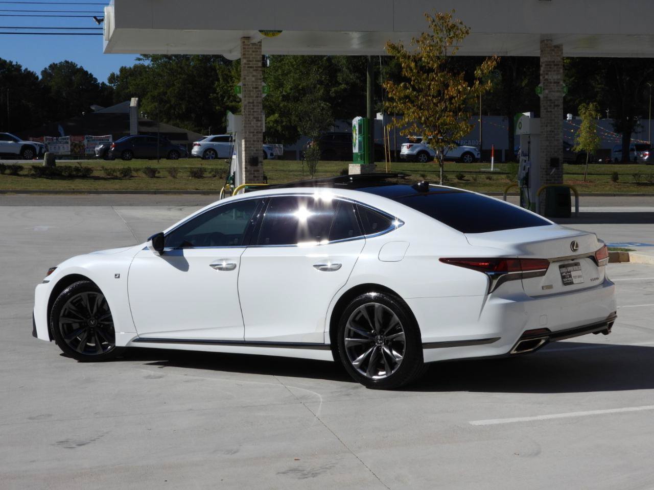 Used 2020 Lexus LS 500 F Sport w/ Cold Weather Package (CK) RWD image 26