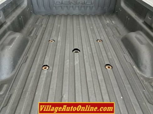 Used 2018 GMC Sierra 3500 Denali w/ Duramax Plus Package AWD/4WD image 33