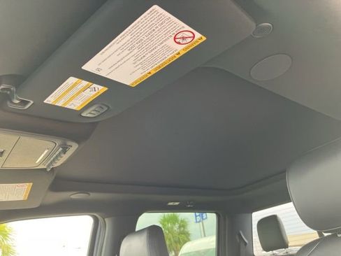 New 2025 Ford F250 Platinum image 37