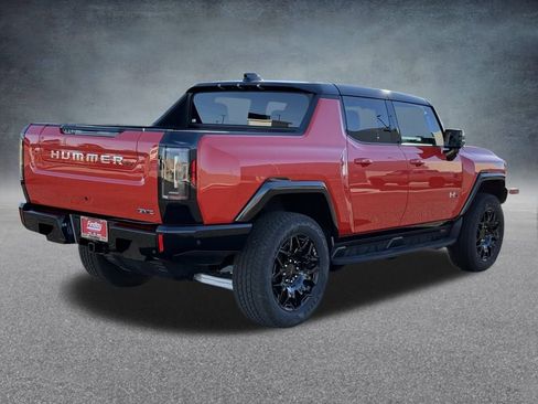 New 2026 GMC Hummer EV 4x4 Crew Cab image 3