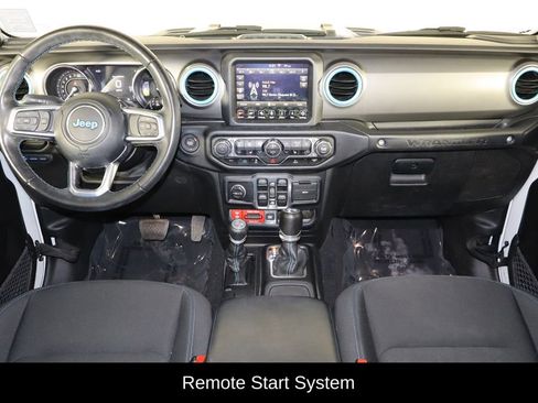 Used 2023 Jeep Wrangler Unlimited Rubicon 4xe w/ Cold Weather Group AWD/4WD image 13