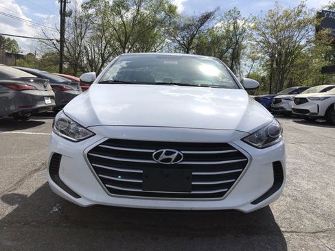 Used 2017 Hyundai Elantra SE image 8