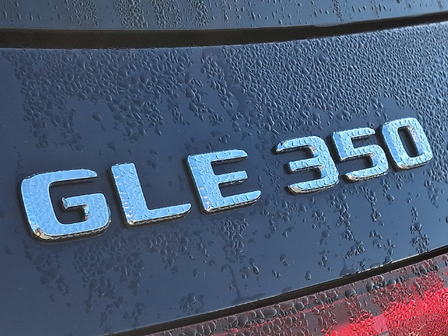 Used 2022 Mercedes-Benz GLE 350 4MATIC w/ Premium Package image 31