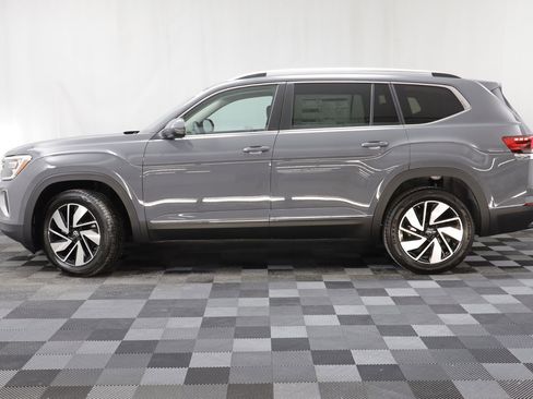 New 2026 Volkswagen Atlas SEL image 4