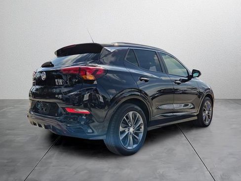 Used 2021 Buick Encore GX Select w/ Advanced Technology Package FWD image 4