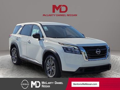 New 2025 Nissan Pathfinder S