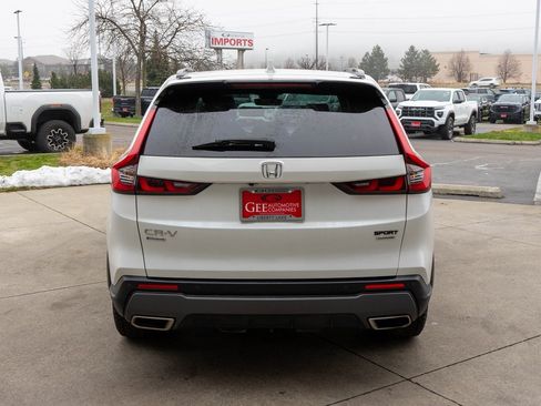 Used 2023 Honda CR-V Sport Touring image 6