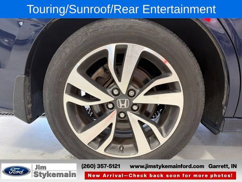 Used 2024 Honda Odyssey Touring image 11